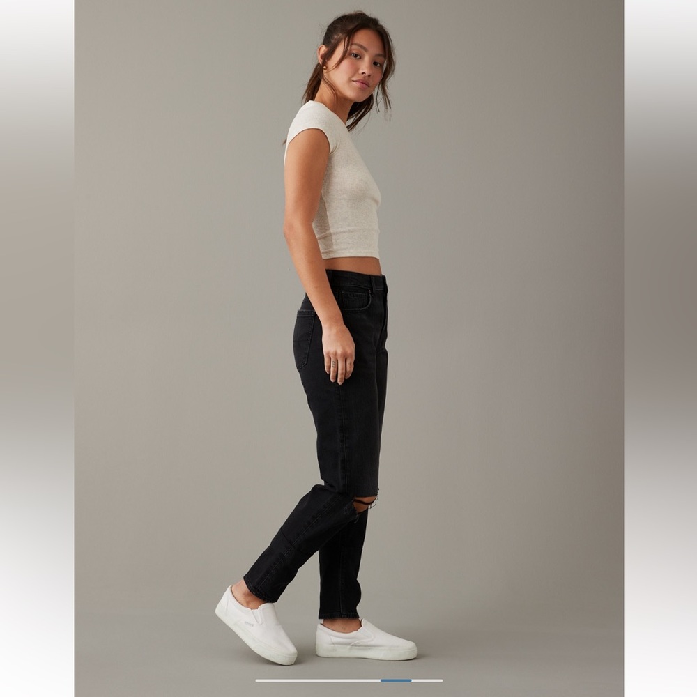 American Eagle 🦅 Outfitters Strigid Mom Jean - Picture 5 of 12